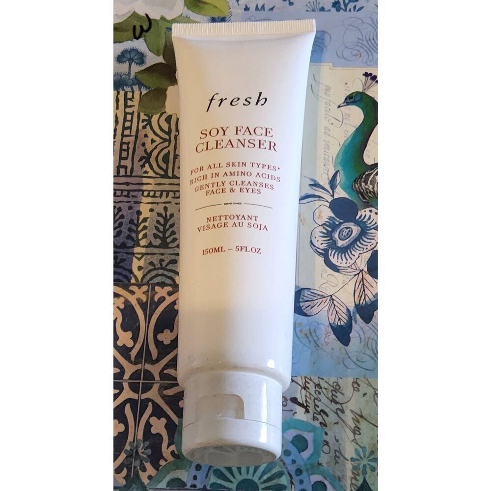 New~FRESH Soy Face Cleanser for All Skin Types~150ml/oz.